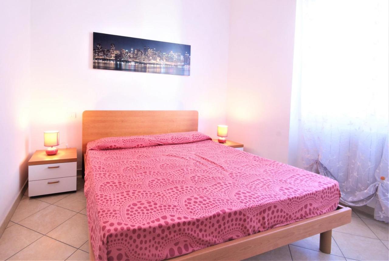 Da Simona Appartamenti Imperia Buitenkant foto